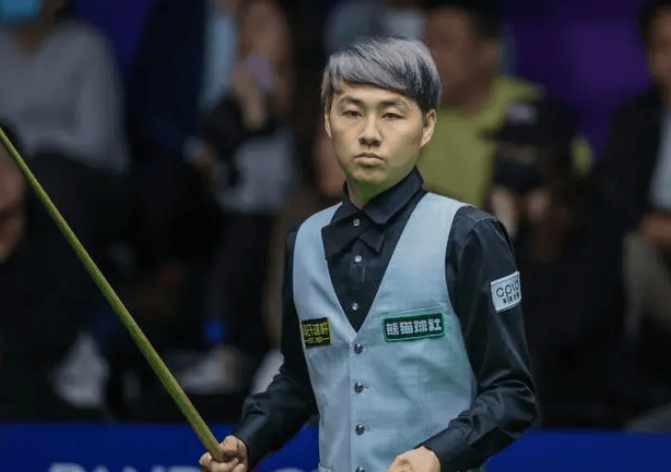 徐思与罗伯, 逊的首局打, 位集齐